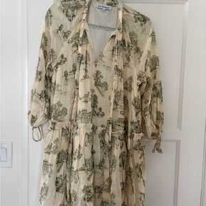 En Saison Cream and Green Long Sleeve Dress